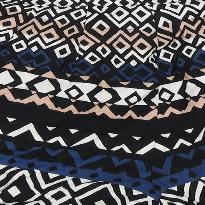 @Republic Womens Black Geometric  Hot Pants Shorts Size M