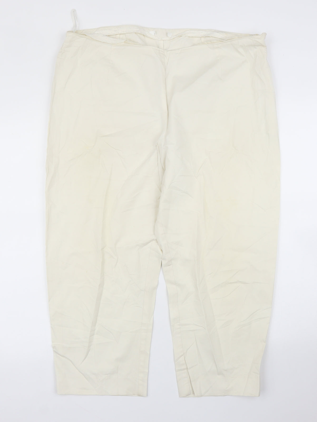Womens UK Size 38 in Preworn Regular Fit Pedal Pusher Ivory Trousers