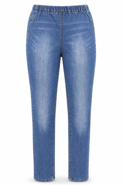 Front view of Pieces women’s blue denim jegging jeans, size S, 30-inch leg