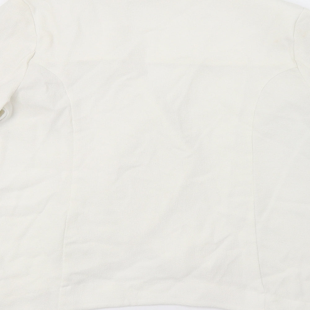 Brand and care label for Elodie women’s white jacket blazer, size L