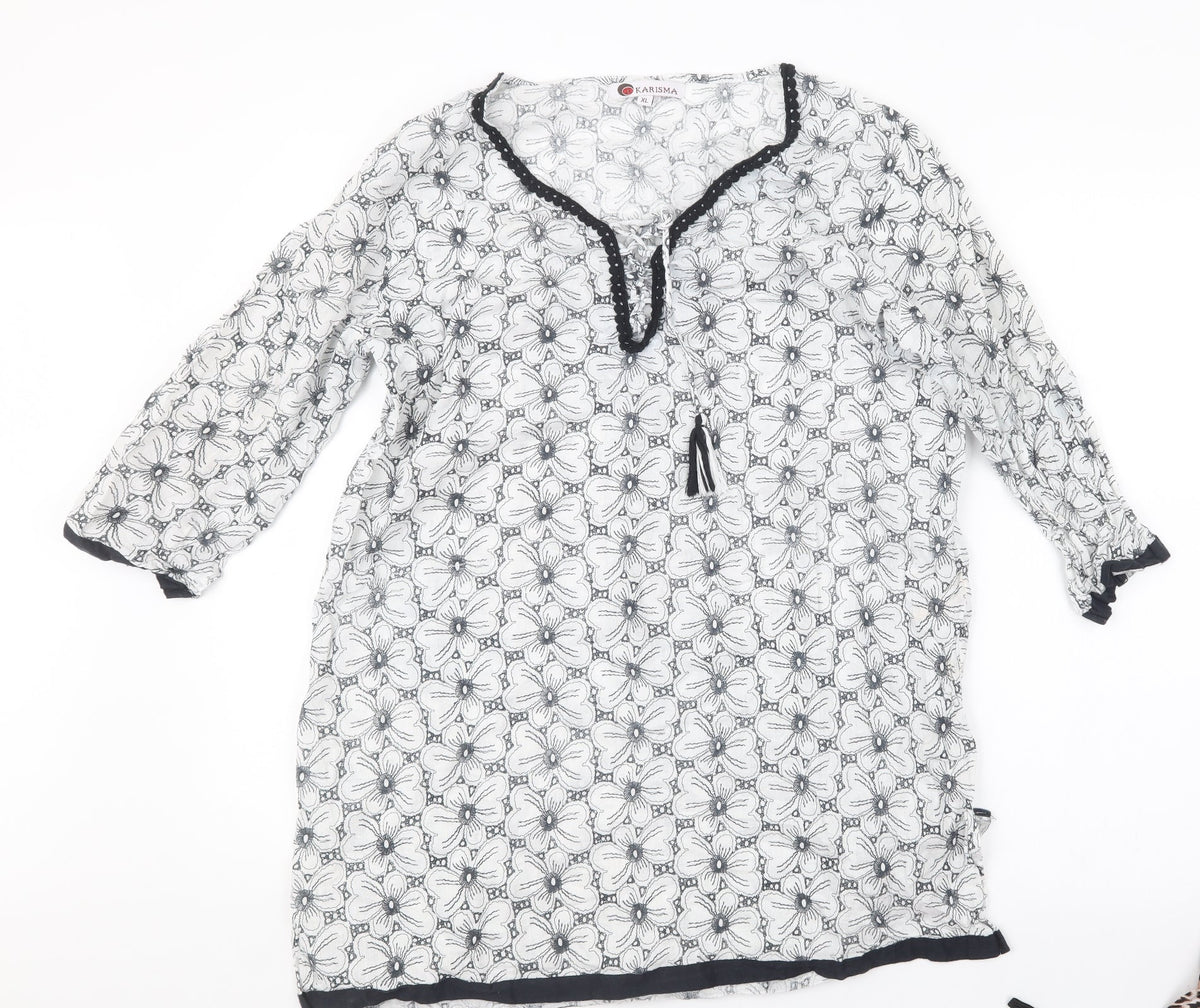 Additional front view of Karisma women’s black geometric basic blouse, size XL