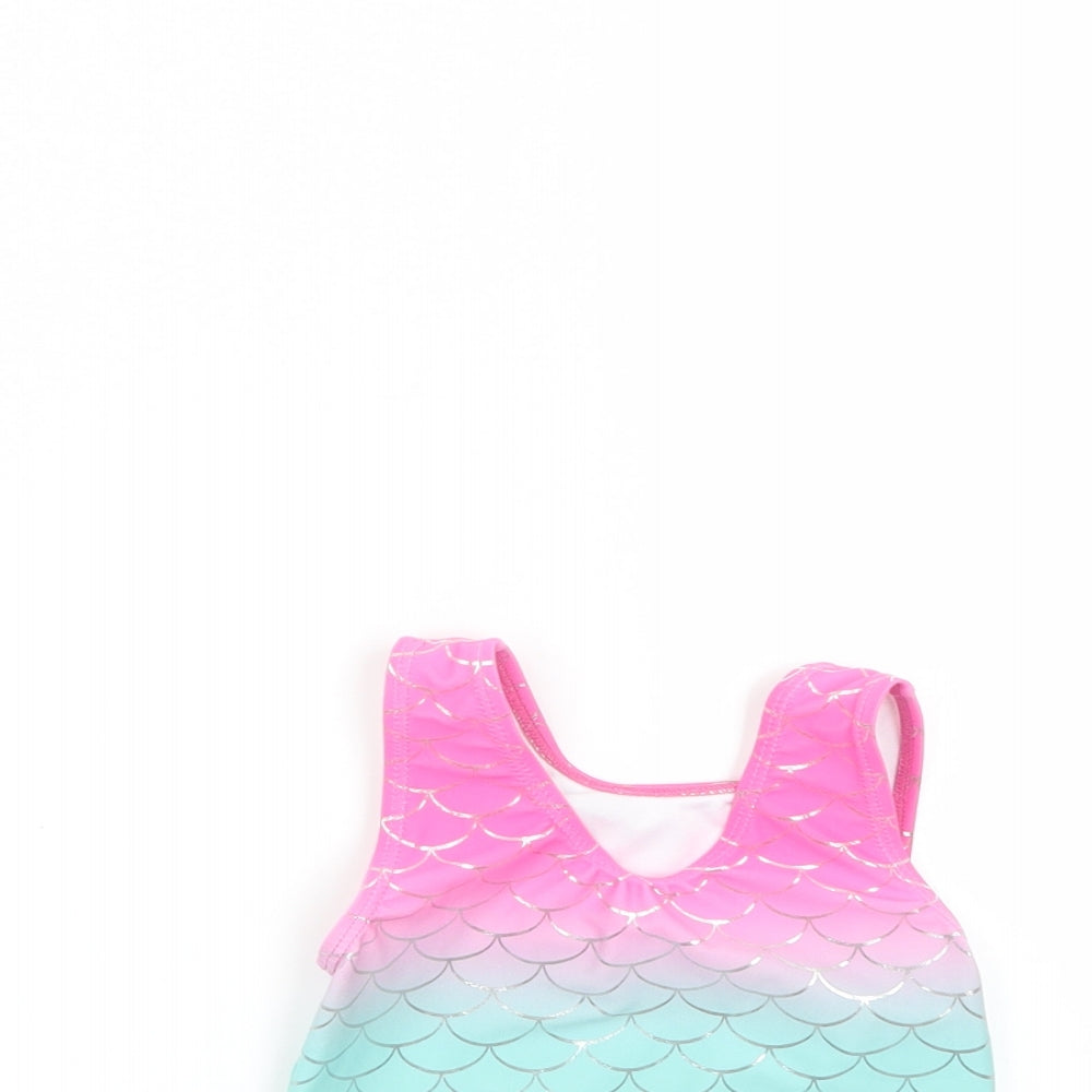 Close-up detail of George girls’ multicoloured geometric basic t-shirt, size 2-3, years