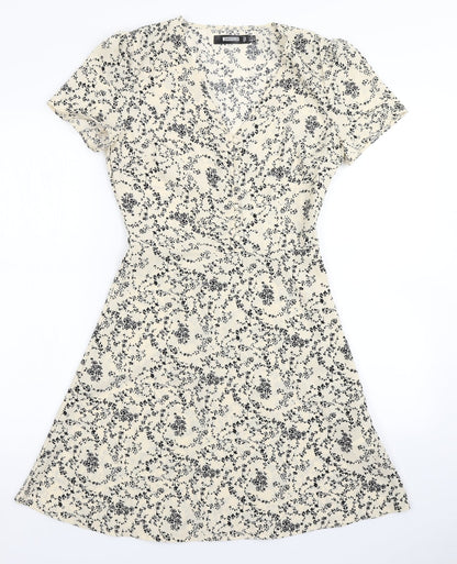 Missguided Womens Ivory Floral  Fit & Flare  Size 4