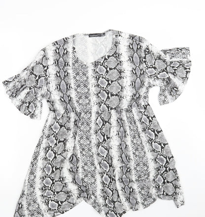 Boohoo Womens White Animal Print  Basic Blouse Size 12