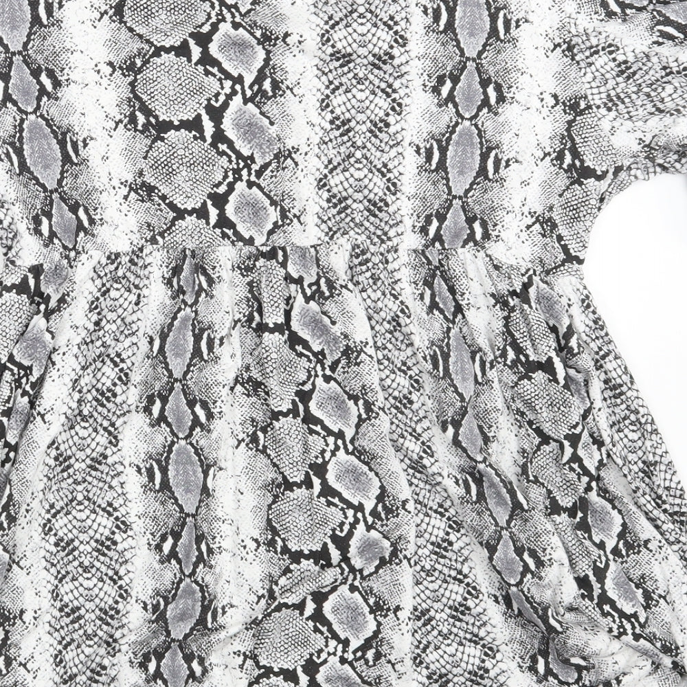 Boohoo Womens White Animal Print  Basic Blouse Size 12