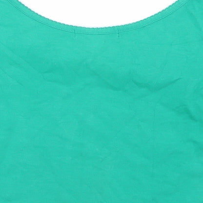 FOREVER 21 Womens Green   Basic T-Shirt Size M