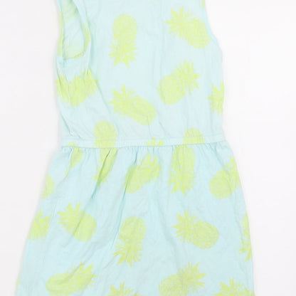 Brand and care label for Gap girls’ blue polka dot a-line, size M