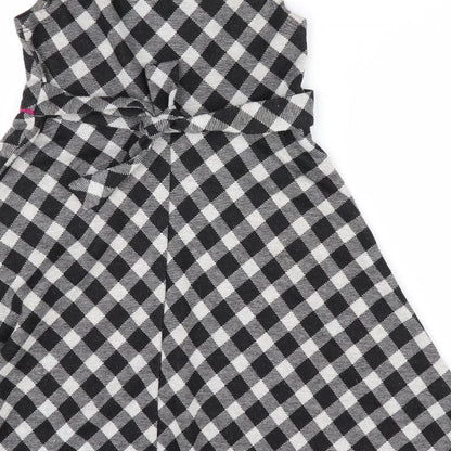 Ashley Annn Girls Black Check  Fit & Flare  Size 6 Years