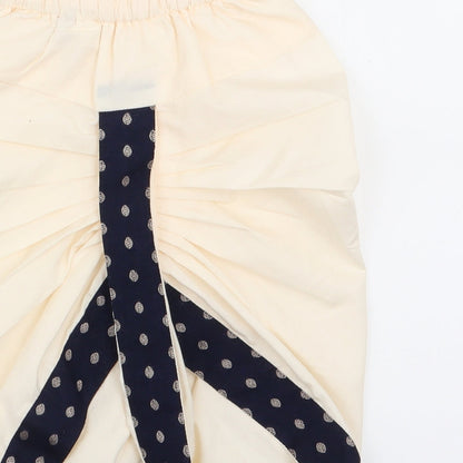 Preworn Girls Ivory   Jogger Trousers Size 9-12 Months
