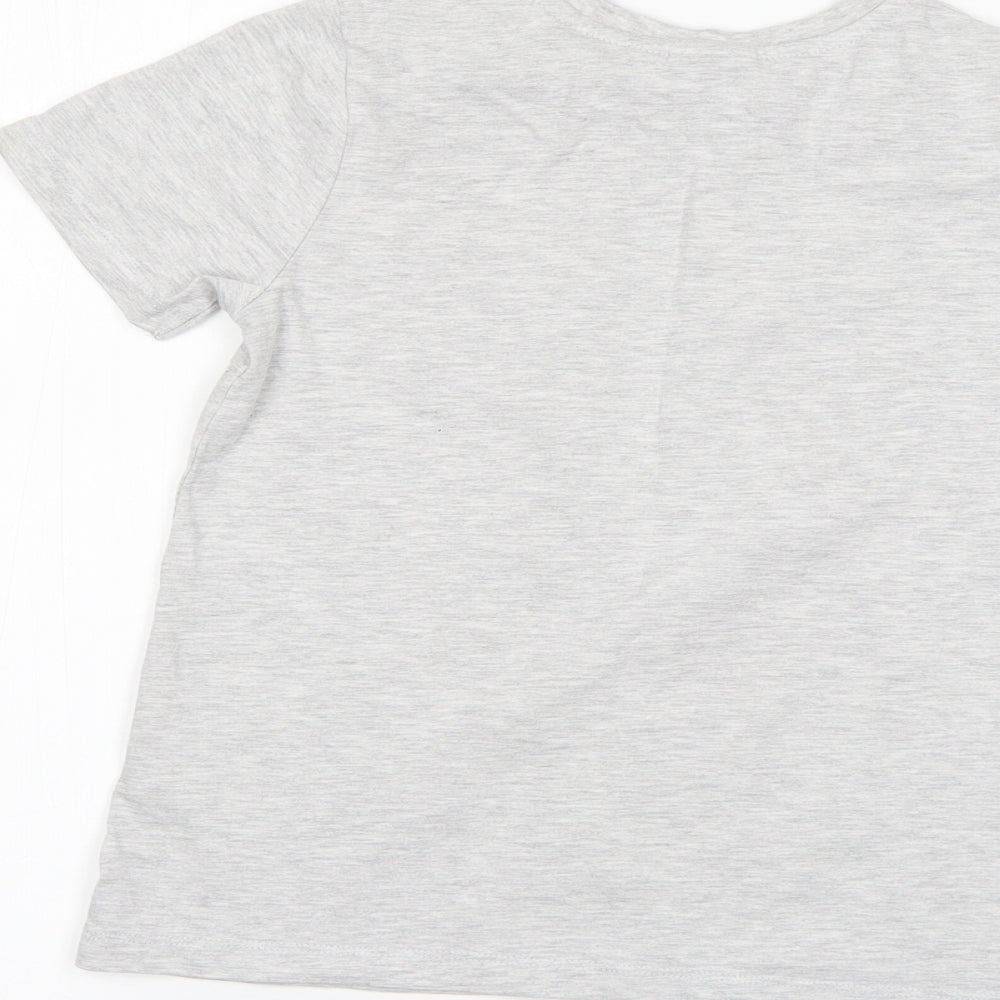 Brand and care label for George boys’ grey basic t-shirt, size 8-9, years