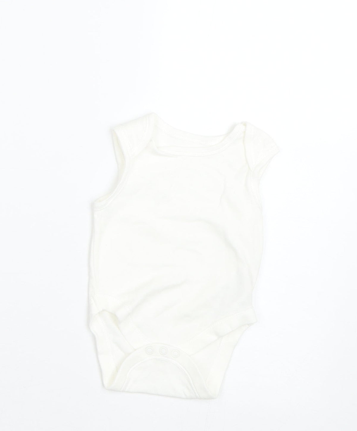 Additional front view of Primark Baby White Basic T-Shirt, size 0-3, Months