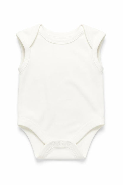 Front view of Primark Baby White Basic T-Shirt, size 0-3, Months