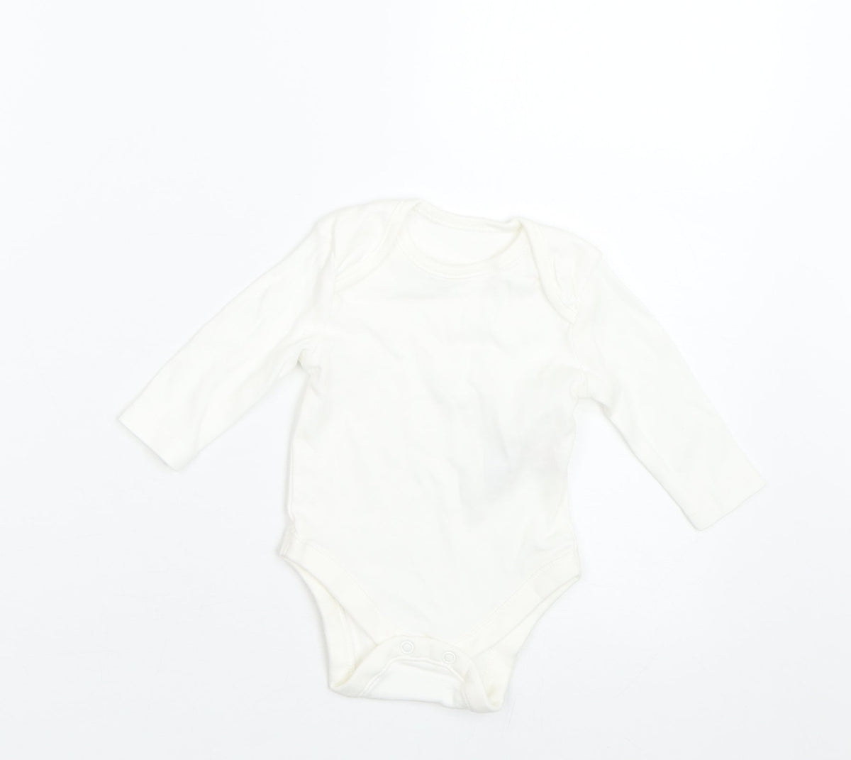 Additional front view of Primark Baby White Basic T-Shirt, size 0-3, Months