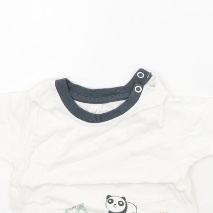 Nutmeg Baby White Animal Print  Basic T-Shirt Size 9-12 Months