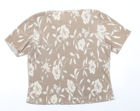 Bonmarché Womens Brown Floral  Basic T-Shirt Size 14