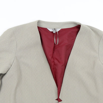 Close-up detail of Lola Skye women’s beige jacket blazer, size UK 16