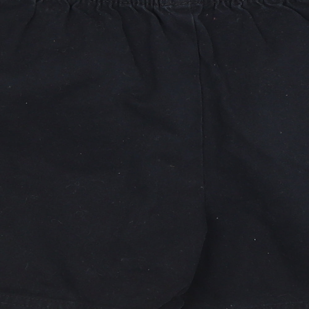 M&S Boys Black   Bermuda Shorts Size 6-7 Years