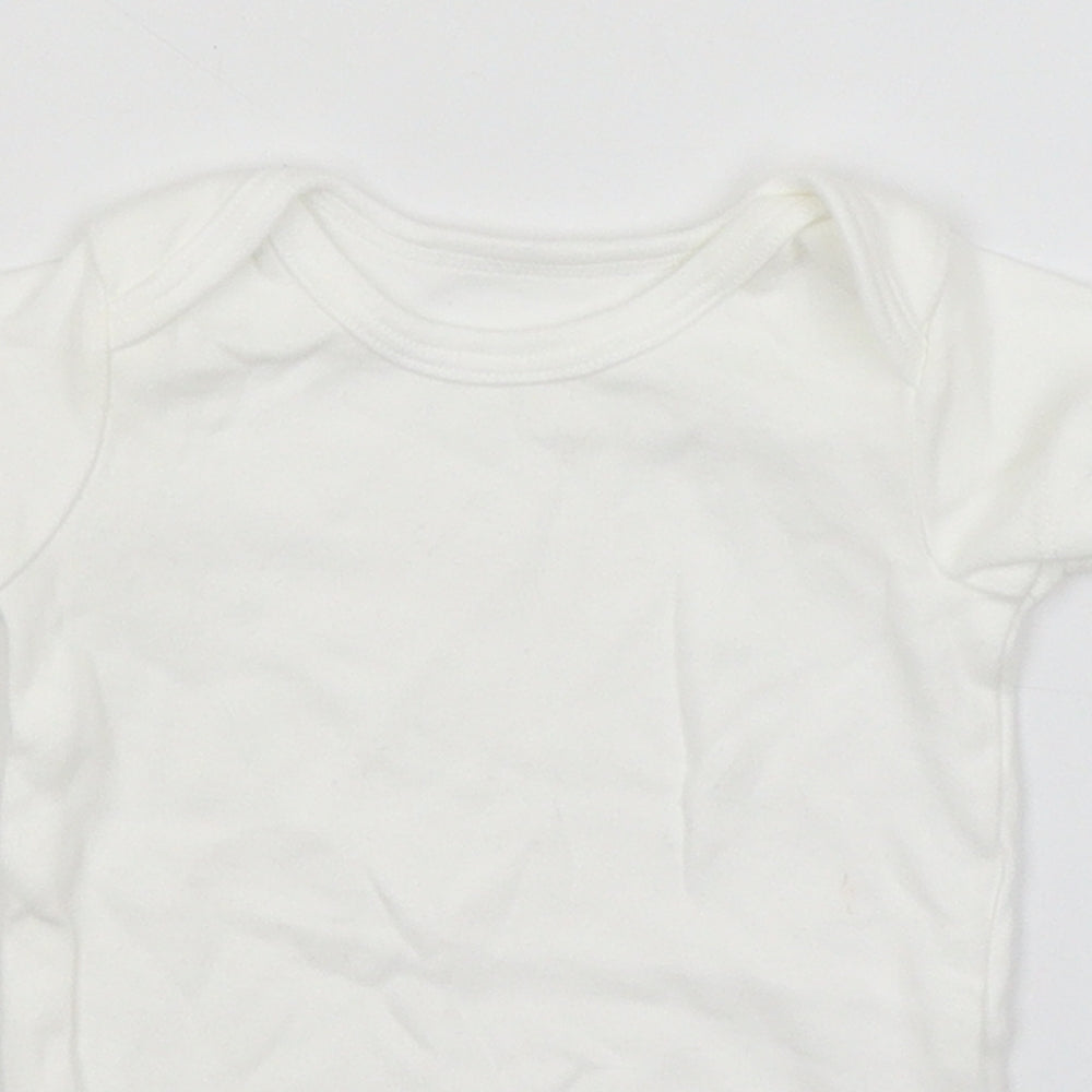 TU Baby White   Romper One-Piece Size 0-3 Months