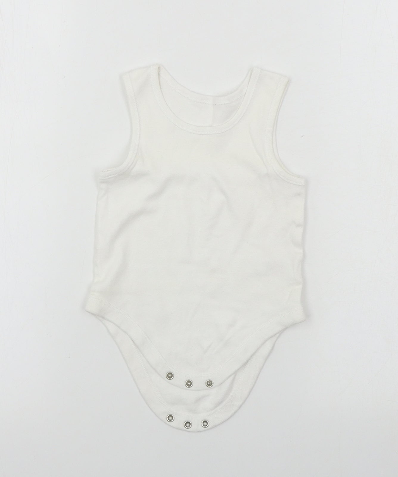 F&F  Boys White   Babygrow One-Piece Size 9-12 Months