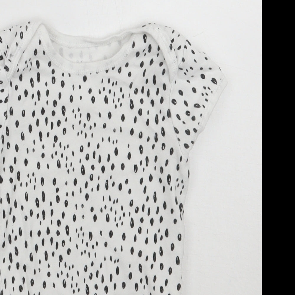 Primark Girls White Animal Print  Babygrow One-Piece Size 9-12 Months