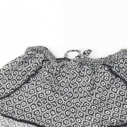 Primark Womens Grey Geometric  Culotte Shorts Size 14