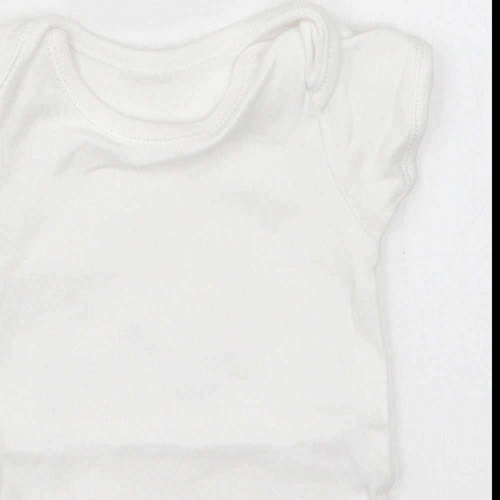 George Baby White   Babygrow One-Piece Size 0-3 Months