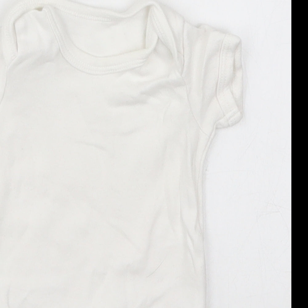 TU Baby White   Babygrow One-Piece Size 0-3 Months