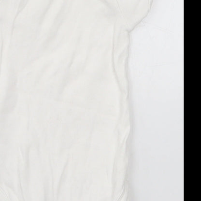TU Baby White   Babygrow One-Piece Size 0-3 Months
