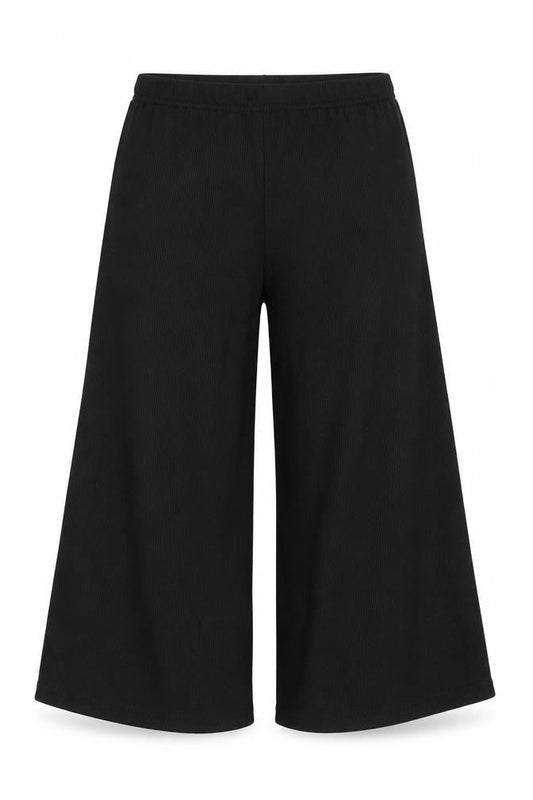 Womens UK Size 8 Boohoo Regular Fit Cropped Black Trousers