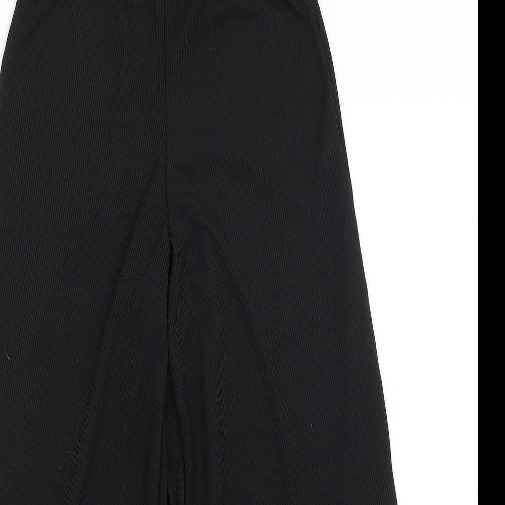 Womens UK Size 8 Boohoo Regular Fit Cropped Black Trousers