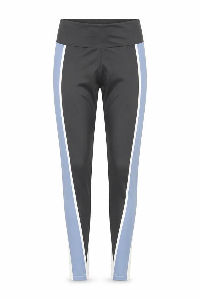 Front view of PRETTYLITTLETHING women’s green jegging trousers, size UK 8, 25-inch leg
