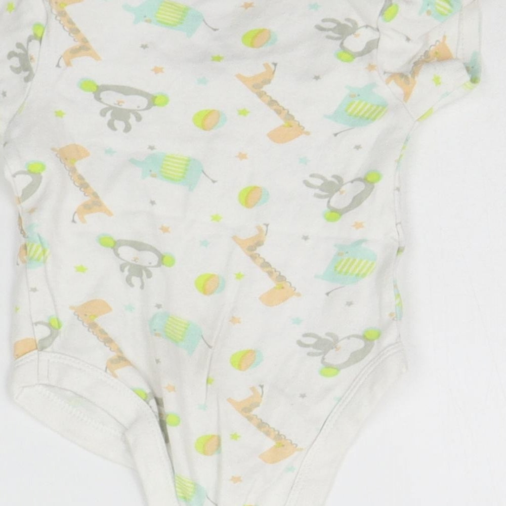 B&M Baby White Geometric  Babygrow One-Piece Size 6-9 Months