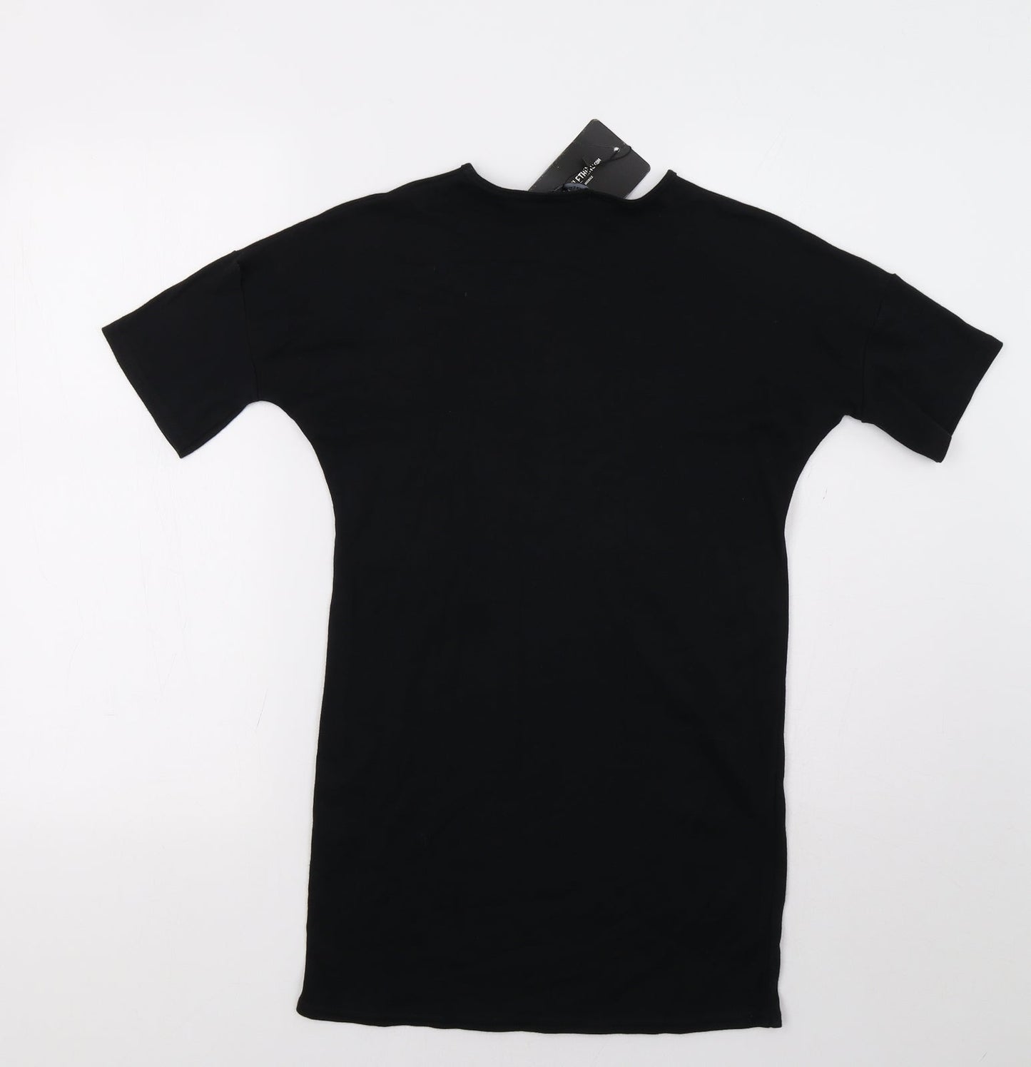 Womens UK Size XS PRETTYLITTLETHING Black Basic T-Shirt