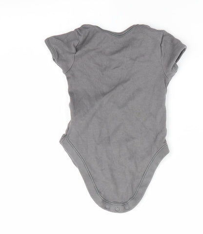 George Boys Grey   Romper One-Piece Size 9-12 Months