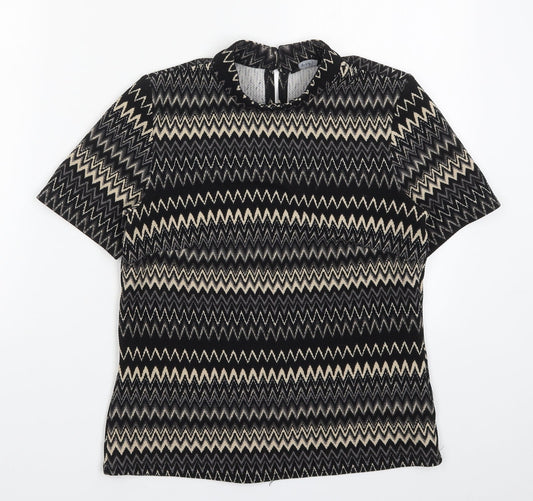 F&F Womens Beige Geometric  Basic T-Shirt Size 6  - Zig Zag