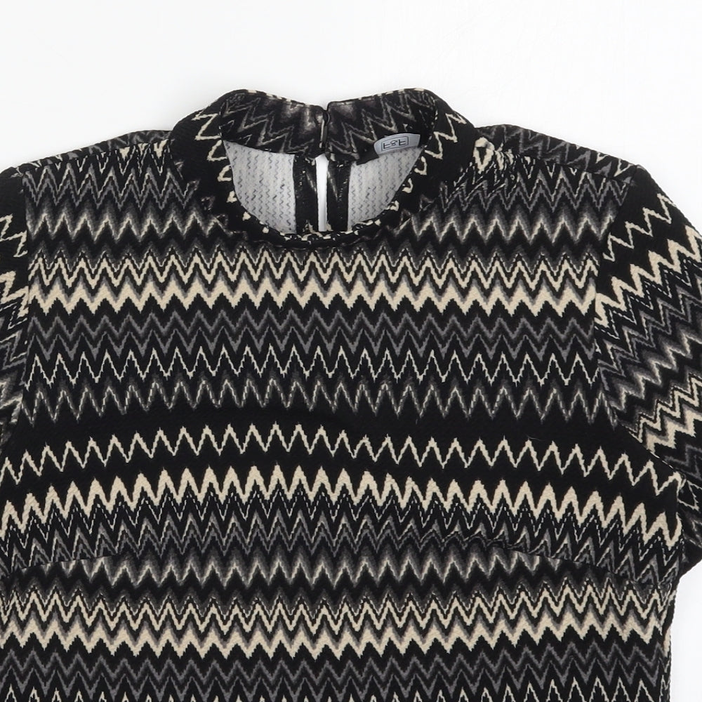 F&F Womens Beige Geometric  Basic T-Shirt Size 6  - Zig Zag