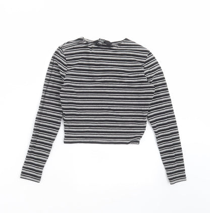 New Look Girls Black Striped  Cropped T-Shirt Size 10-11 Years