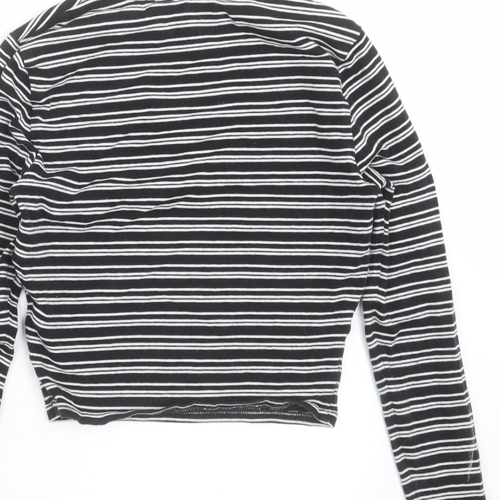 New Look Girls Black Striped  Cropped T-Shirt Size 10-11 Years