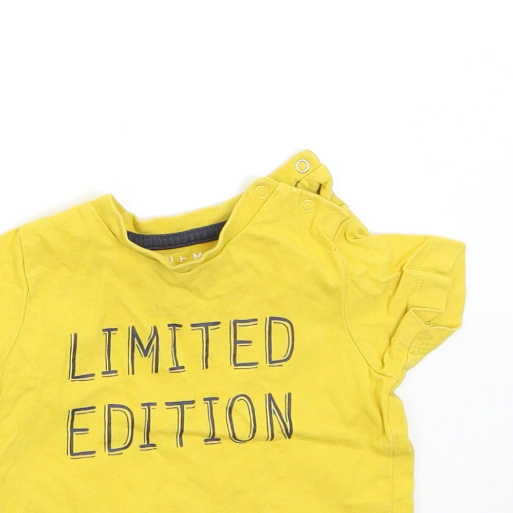 Close-up detail of Nutmeg Baby Yellow Basic T-Shirt, size 6-9, Months