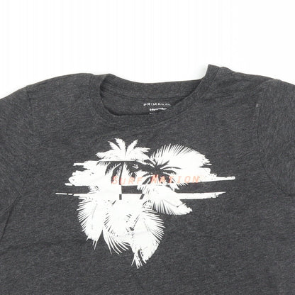 Close-up detail of Primark boys’ grey basic t-shirt, size 5, years