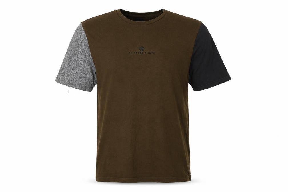 Front view of River Island men’s green t-shirt, size S