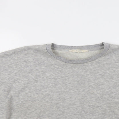 Close-up detail of Primark women’s grey pullover sweatshirt, size M