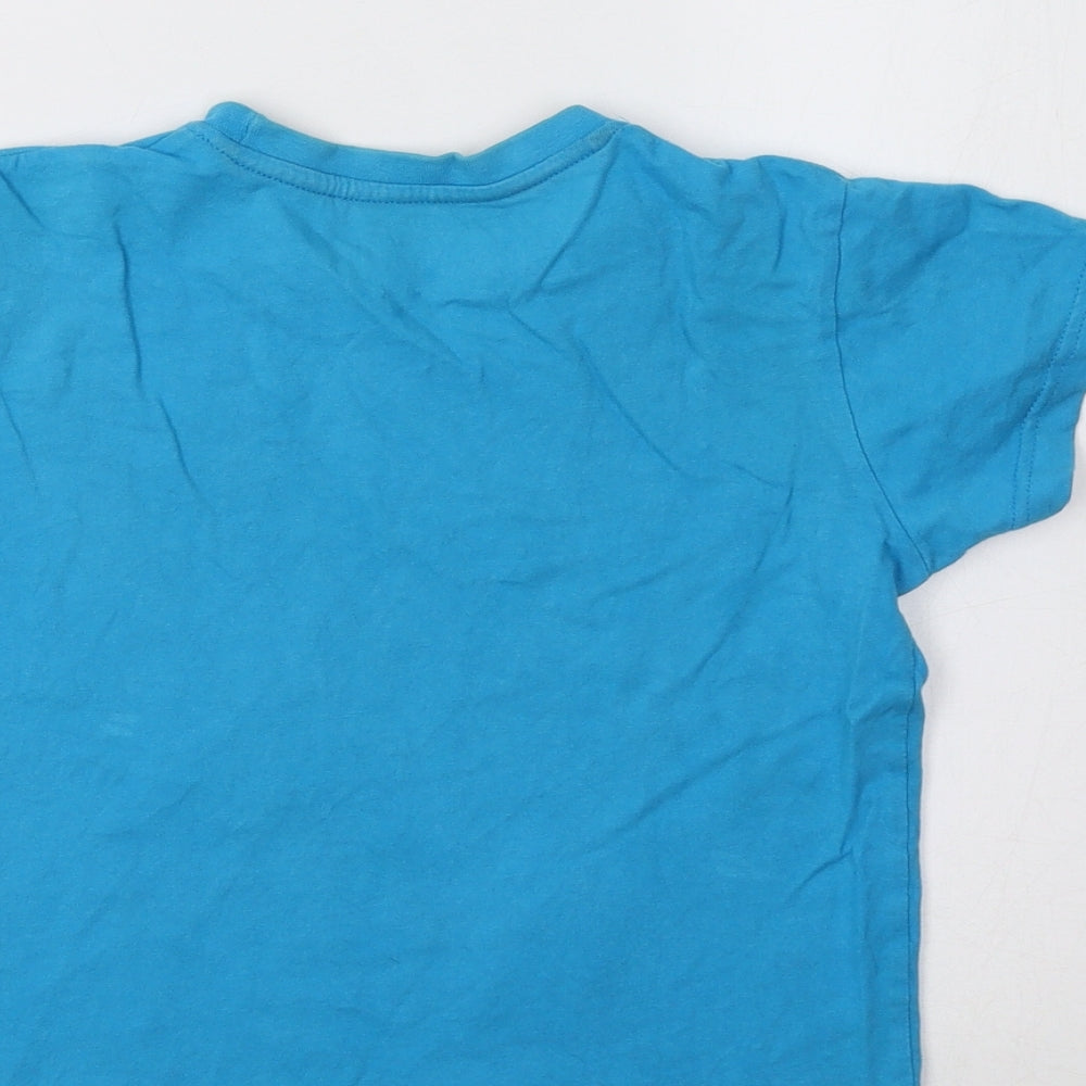 Brand and care label for Matalan girls’ blue basic t-shirt, size 6-7, years - monkey
