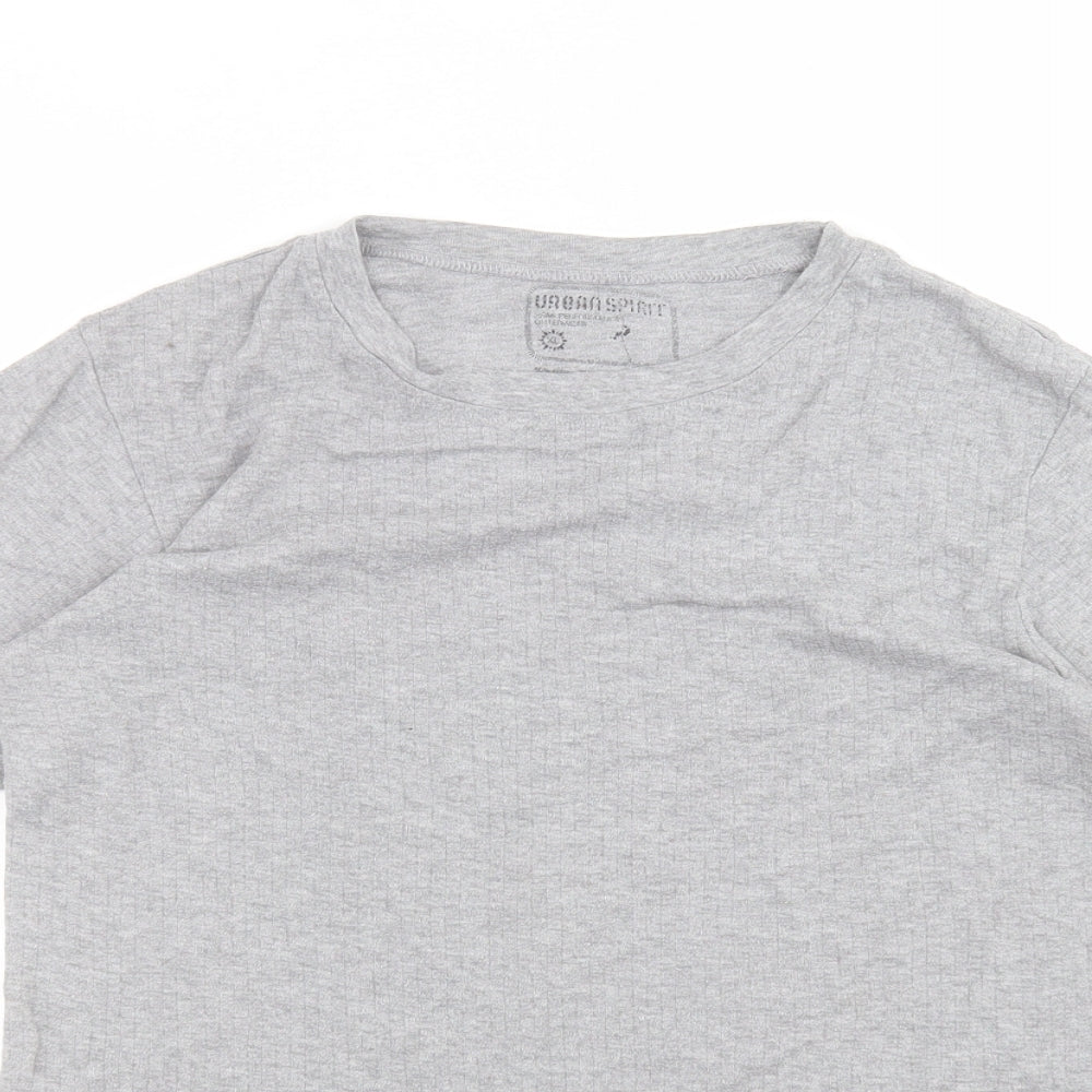 Close-up detail of UrbanSpirit women’s grey basic t-shirt, size XL