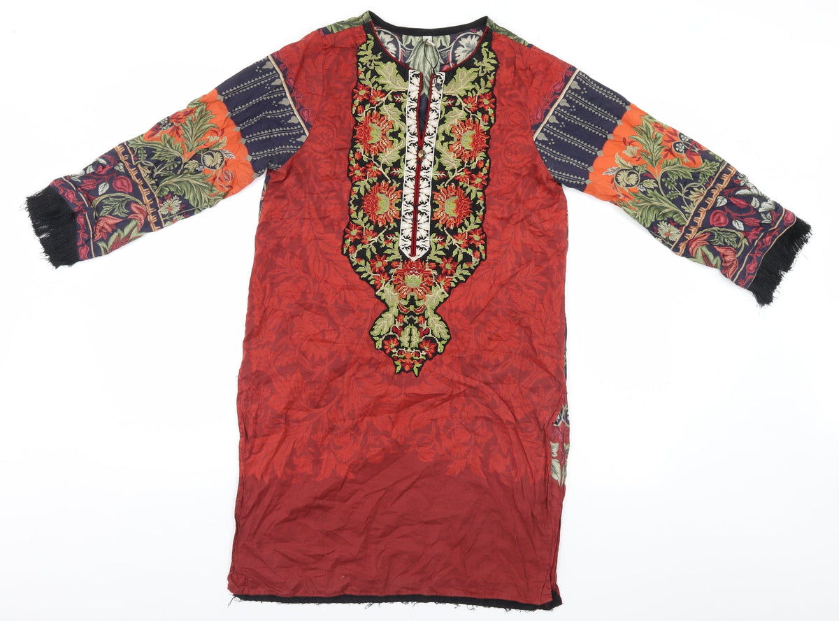 Additional front view of Urban Outfitters women’s multicoloured floral basic t-shirt, size S