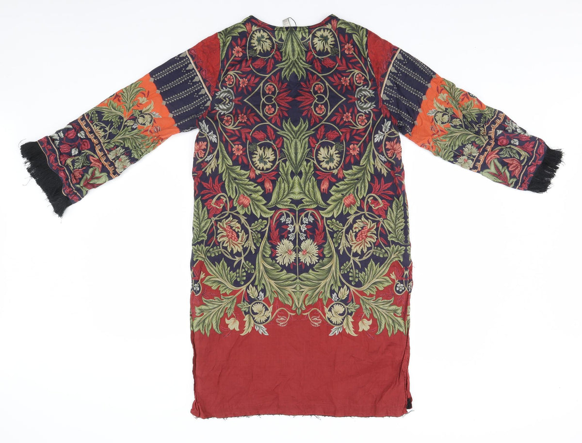 Back view of Urban Outfitters women’s multicoloured floral basic t-shirt, size S