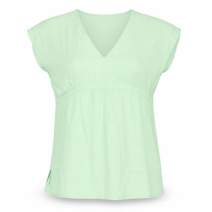 Front view of Cupshe women’s green basic blouse, size M