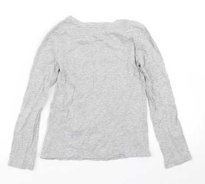 Back view of Gap girls’ grey basic t-shirt, size 7, years