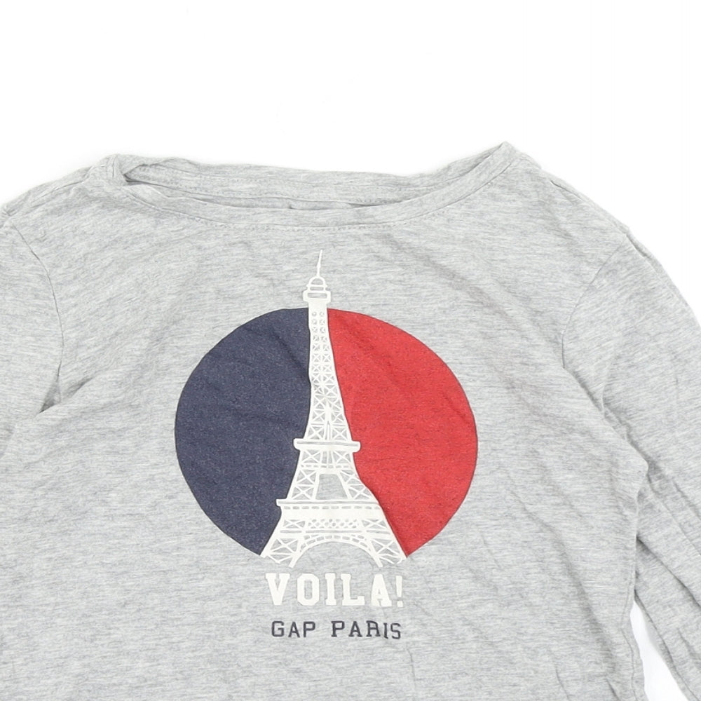 Close-up detail of Gap girls’ grey basic t-shirt, size 7, years
