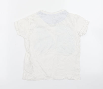 Back view of Vertbaudet boys’ white basic t-shirt, size 6, years